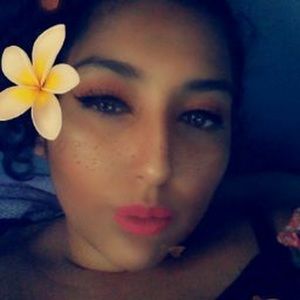 Meet your Posher, Beatriz arce